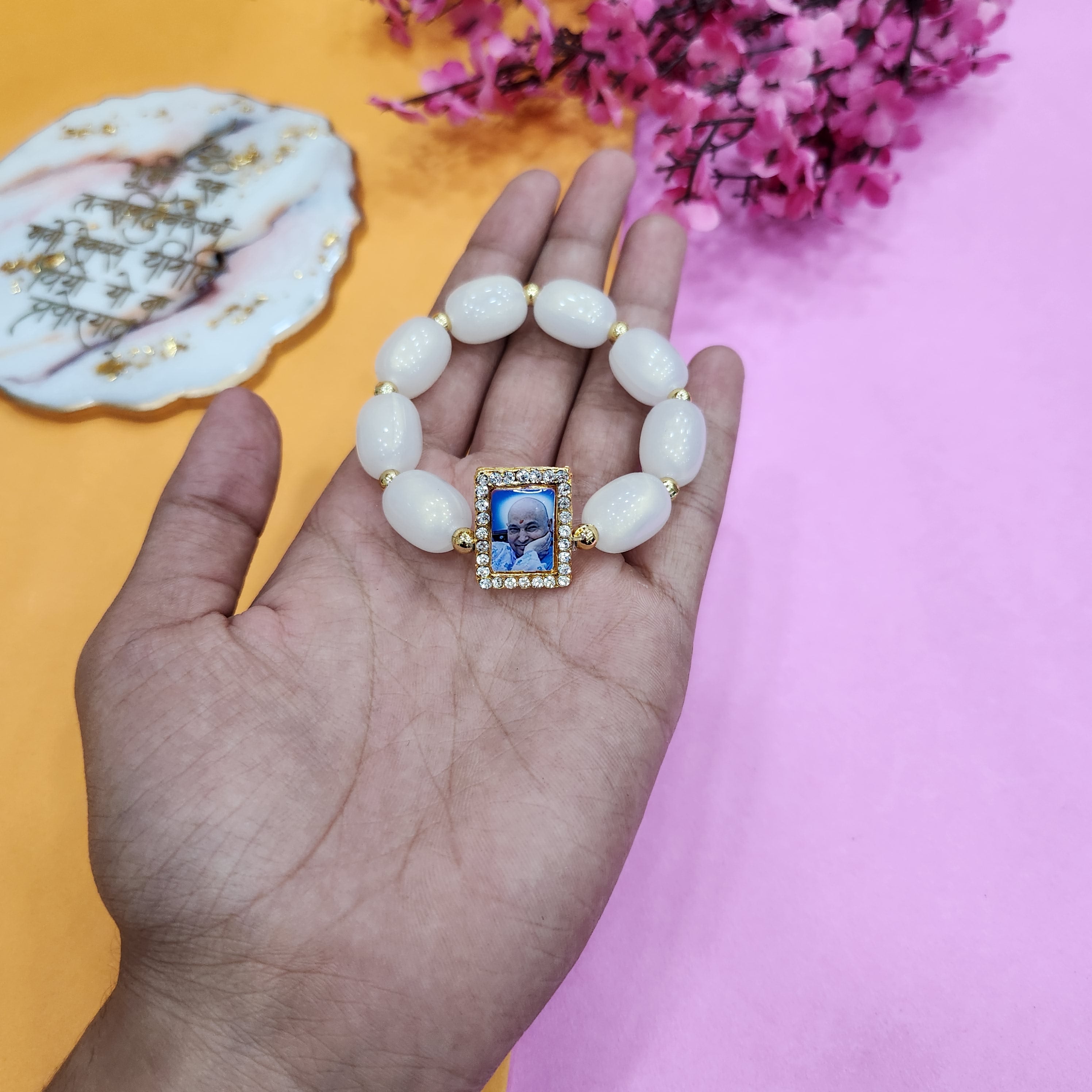 Oval Pearl Bracelet with Jai Guruji Swaroop Handmade Bracelets for Men and Women.